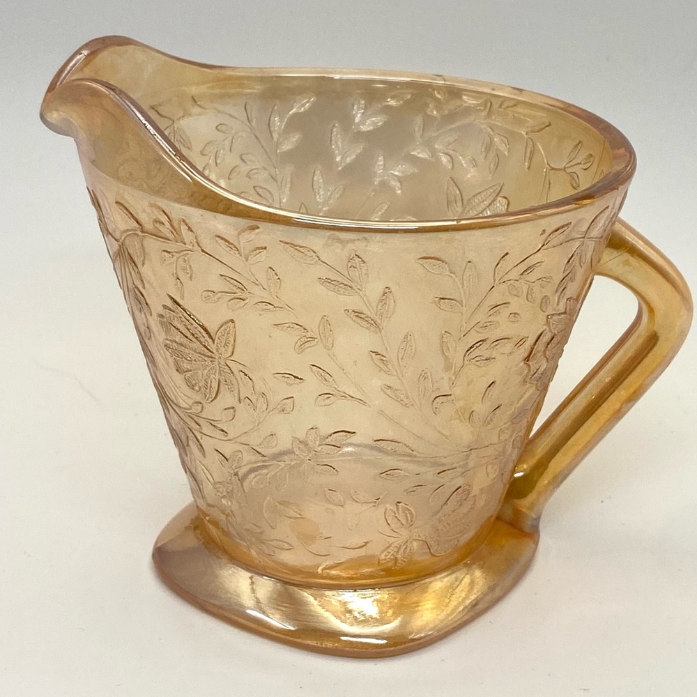 Vintage Jeanette Glass iridescent floragold‎ Louisa creamer
